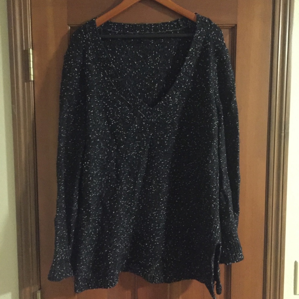 Banana Republic V-Neck Oversized Sweater